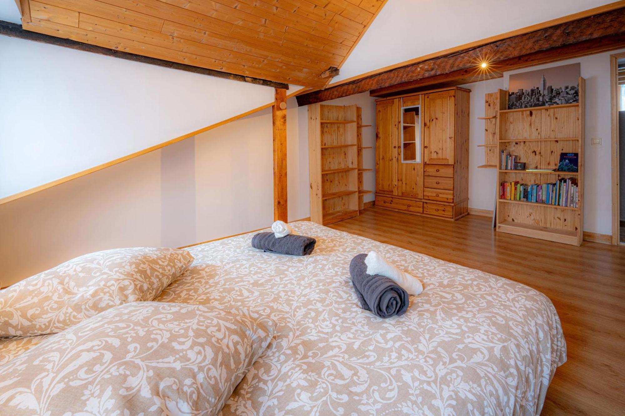 La Cachette Historique 3 Chambres ชองเบรี ภายนอก รูปภาพ