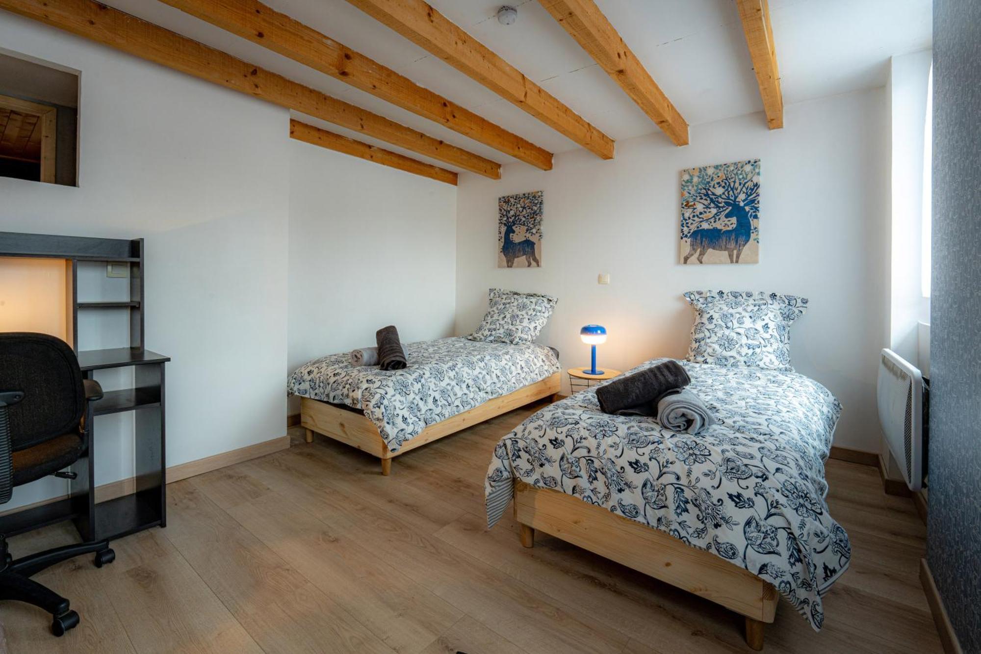 La Cachette Historique 3 Chambres ชองเบรี ภายนอก รูปภาพ